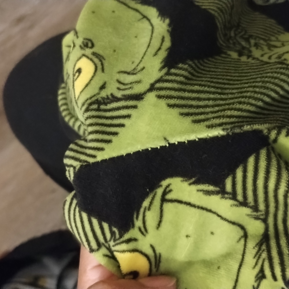 Dr Seuss Womens Black & Green Plush Fleece Sleep Pants The Grinch Pajama Bottoms - Picture 7 of 8